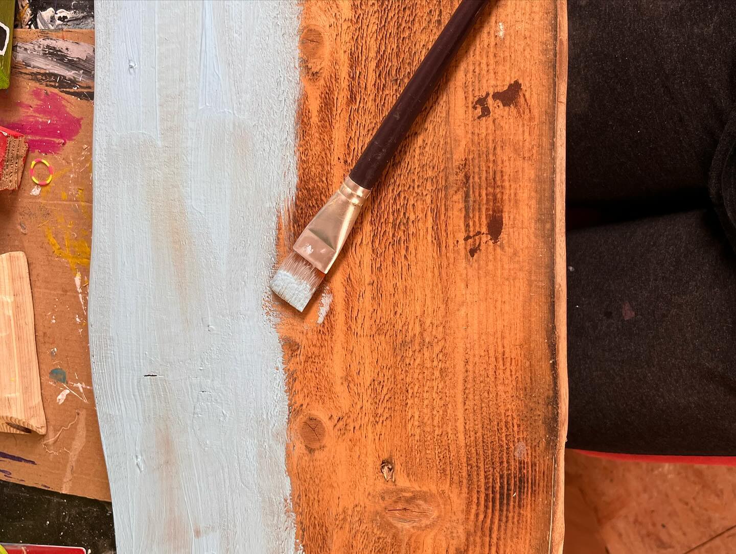 Słońce odpływa, domy czekają